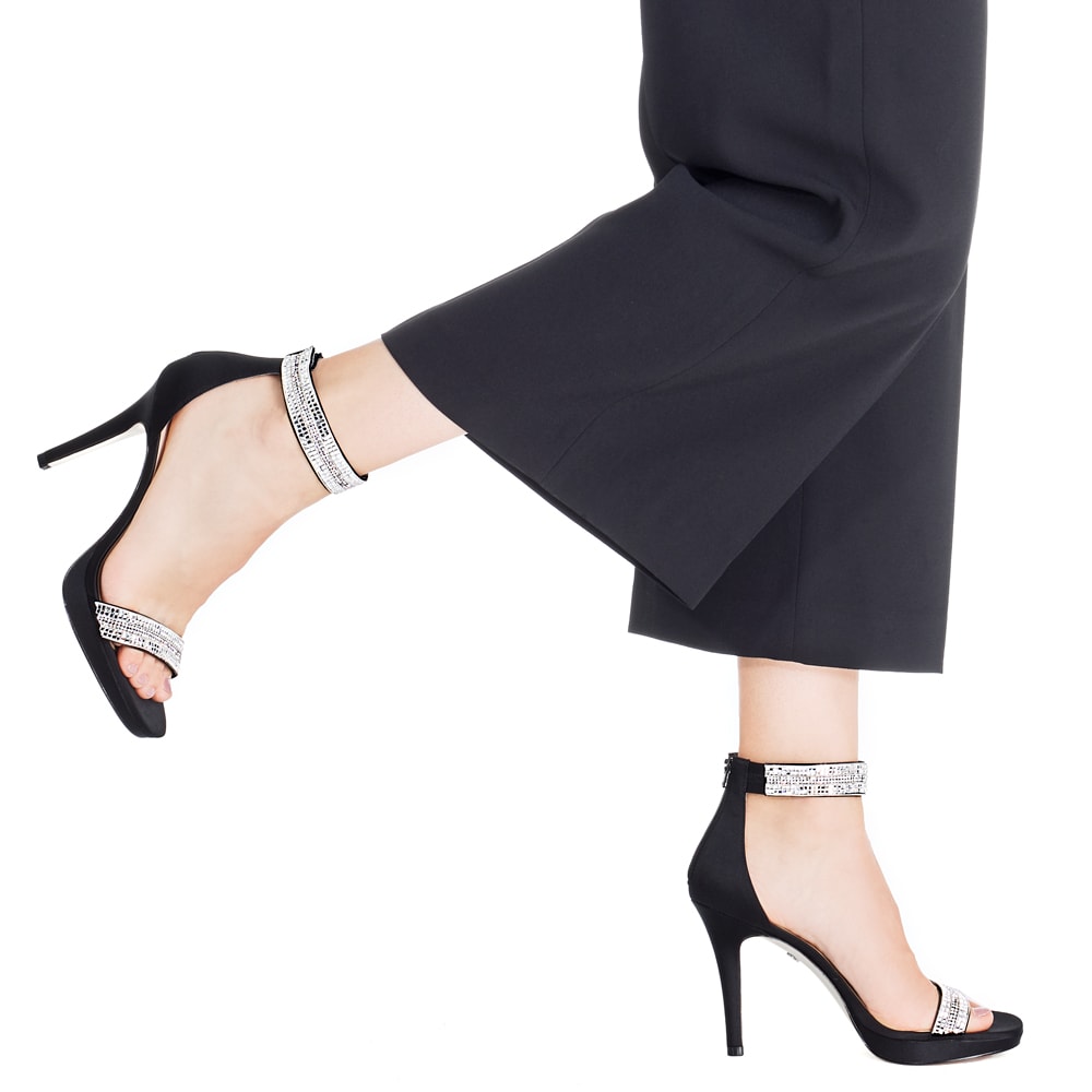 pakistani wedding shoes